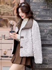 2025年秋冬新款新款花狐皮毛一体正反面两穿短款外套，女装羊羔毛/颗粒绒，鑫鑫美