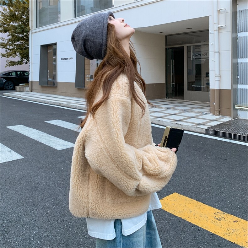新款双面穿羊羔毛外套25105P190K288,女装短外套,2D035