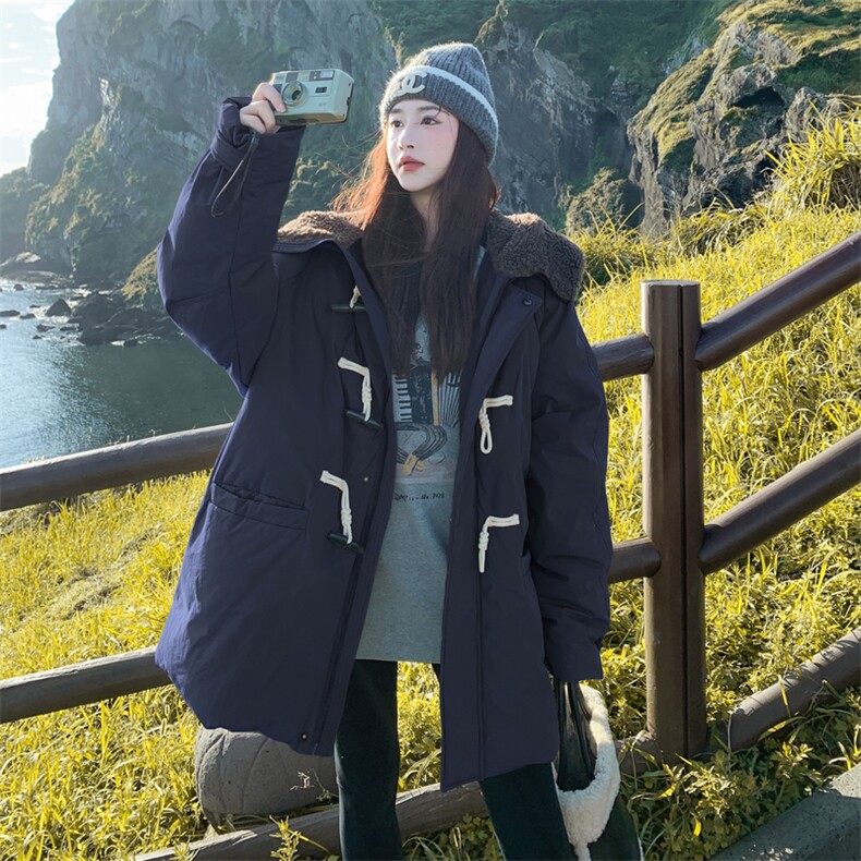 现货2B183-9038P385K538连帽羽绒服90白鸭绒牛角扣设计,女装短外套,2B183