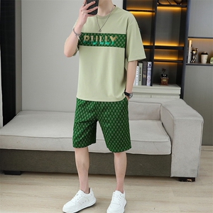 新款短袖t恤套装男夏季薄款休闲运动服潮牌印花华夫格短裤两件套图片