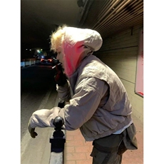 LM6153-P125现货秋冬美式大毛领座山雕连帽棉衣外套男女冬季宽松，男装棉衣，星座1008