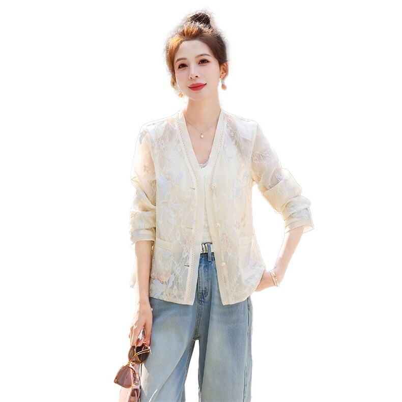 小香风蕾丝刺绣轻薄外套女2026春季新款显瘦气质V领防晒开衫上衣,女装短外套,奕薇雅