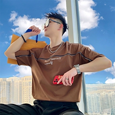 咖啡色