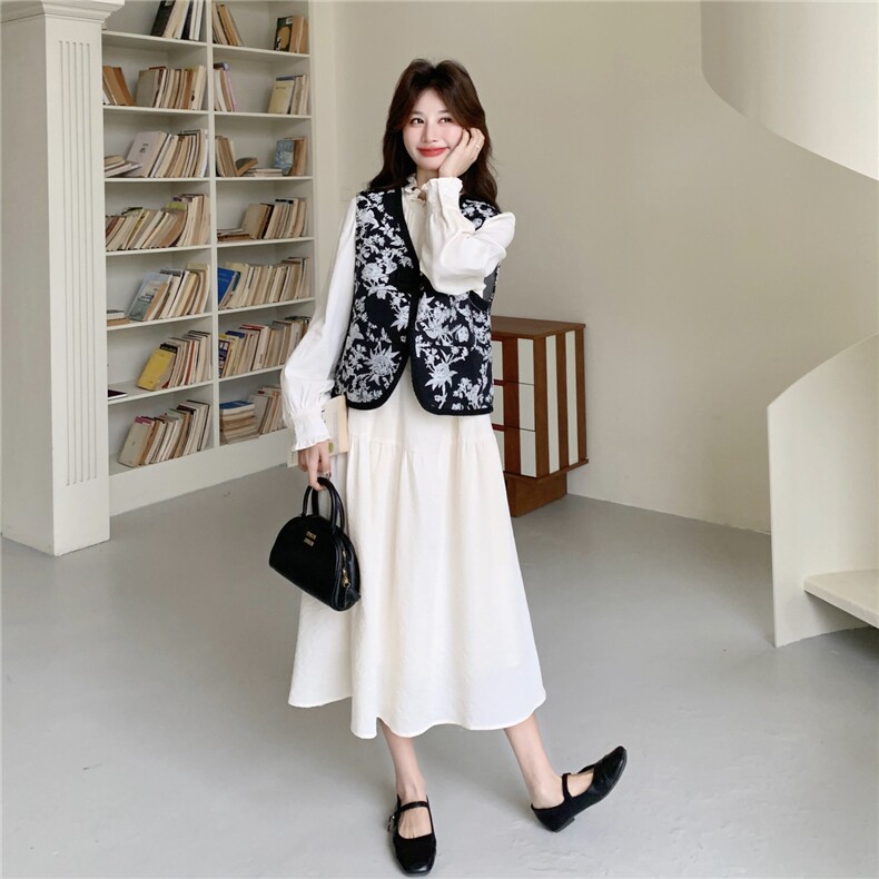 现货新款刺绣马甲连衣裙两件套26157P175K268,女装套装/套裙,2D035