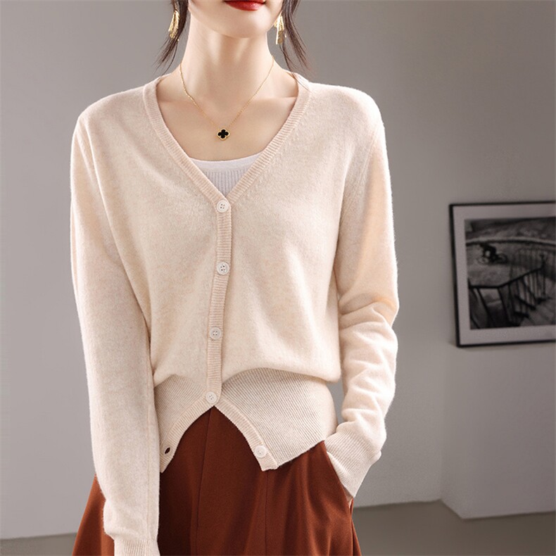 2025年秋季新款V领高腰针织开衫外套时尚休闲修身，女装针织衫/毛衣，奢优羊绒