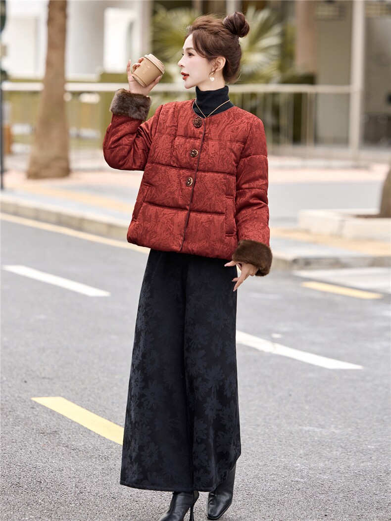 现货2025年新款羽绒服女复古新中式提花套装女加厚加绒休闲阔腿裤,女装羽绒服,璐依舞