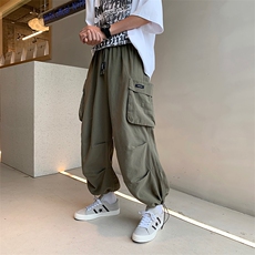 军绿色