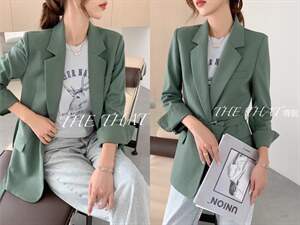 秋款腰带西服外套图片