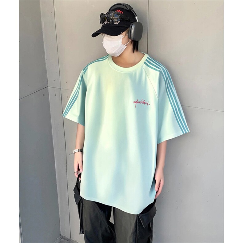 抖音得物品质二开240克宽松纯棉美式潮牌印花三条杠中性风短袖T恤,男装T恤,电商A486