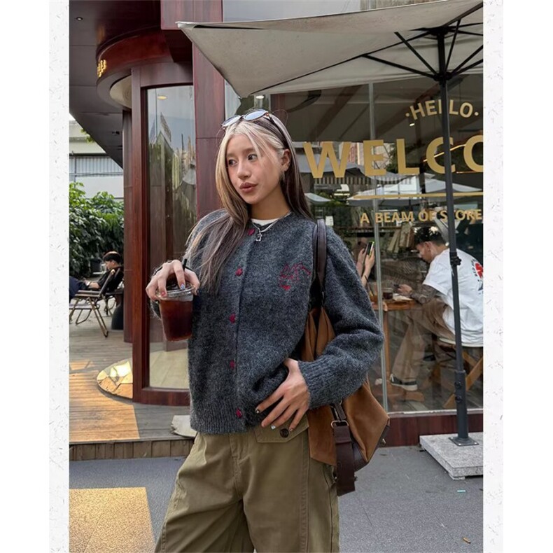 韩系氛围感穿搭减龄洋气毛衣大码女装胖mm秋款外穿慵懒风开衫外套图片