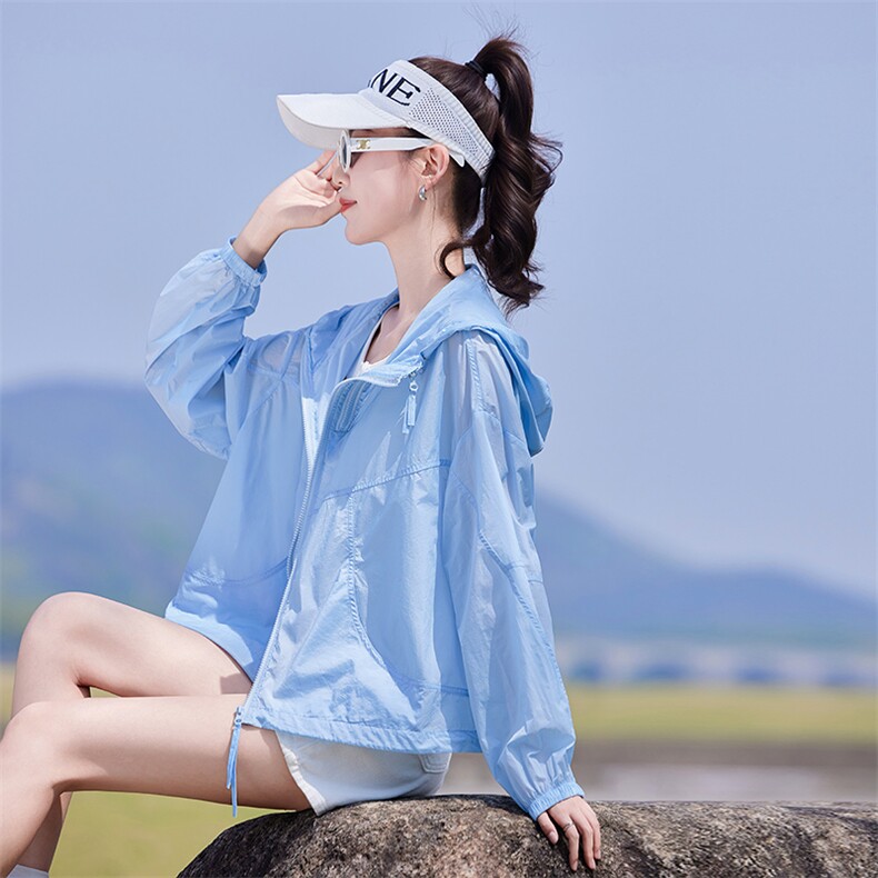 女2026新款夏装宽松显瘦今年流行空调衫旅行户外宽松薄短外套,女装防晒衣,靓衣阁
