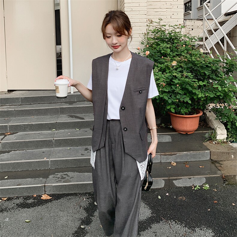 灰色高级感蕾丝拼接西装马甲套装女2025春季新款轻熟风西裤两件套,女装套装/套裙,秋水欣儿