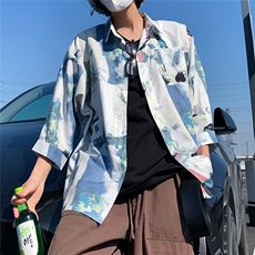 浅蓝色