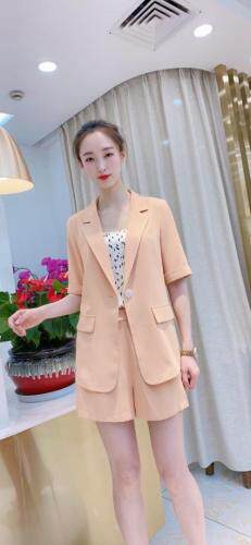 小西服，女装，蕊妮