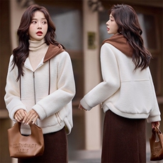 现货秒发2024冬装新款加厚连帽学院风小香风黄金绒保暖外套，女装毛呢外套，星宇服饰