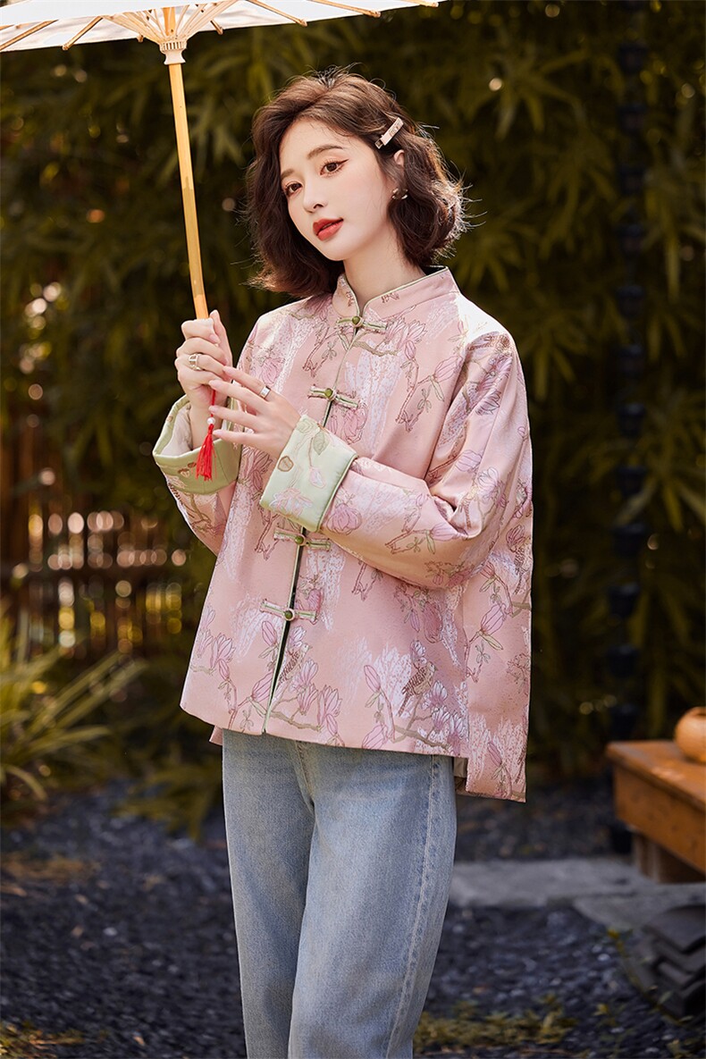 粉色新中式羽绒服女冬新款小个子复古盘扣刺绣白鸭绒外套,女装羽绒服,水衣源