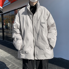 灰色