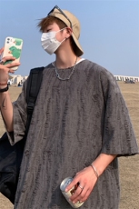 T8042/P30夏季中性风破洞短袖T恤男个性设计感大码重磅宽松上衣，男装T恤，电商A141