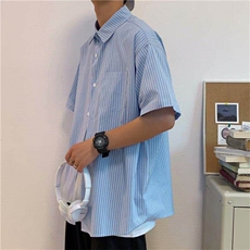 蓝色