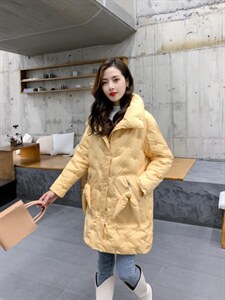 【现货】新款亮片刺绣小辣椒羽绒服服图片