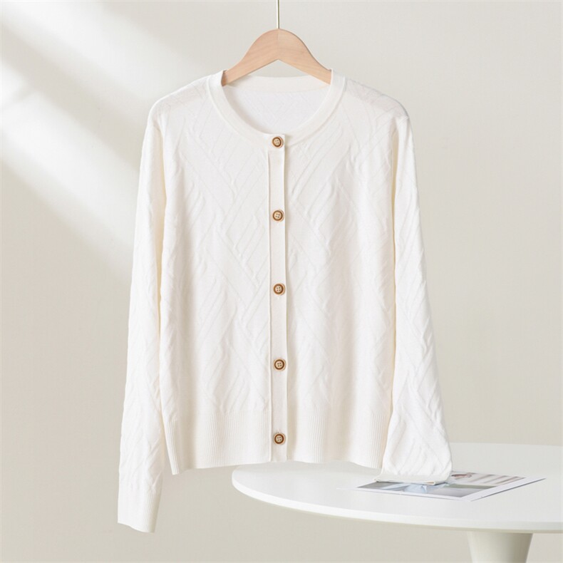 2025年秋季单件长袖落肩袖圆领单排扣开衫时尚百搭，女装针织衫/毛衣，贵皇羊绒四店