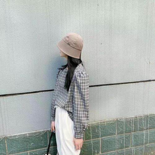 春款格子小衫图片