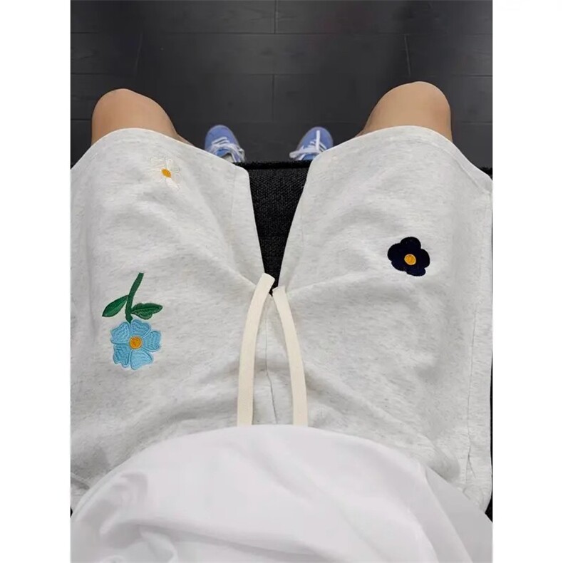 夏季潮牌小花五分裤子男款设计感小众大码宽松运动休闲短裤,男装牛仔裤,四季星座505