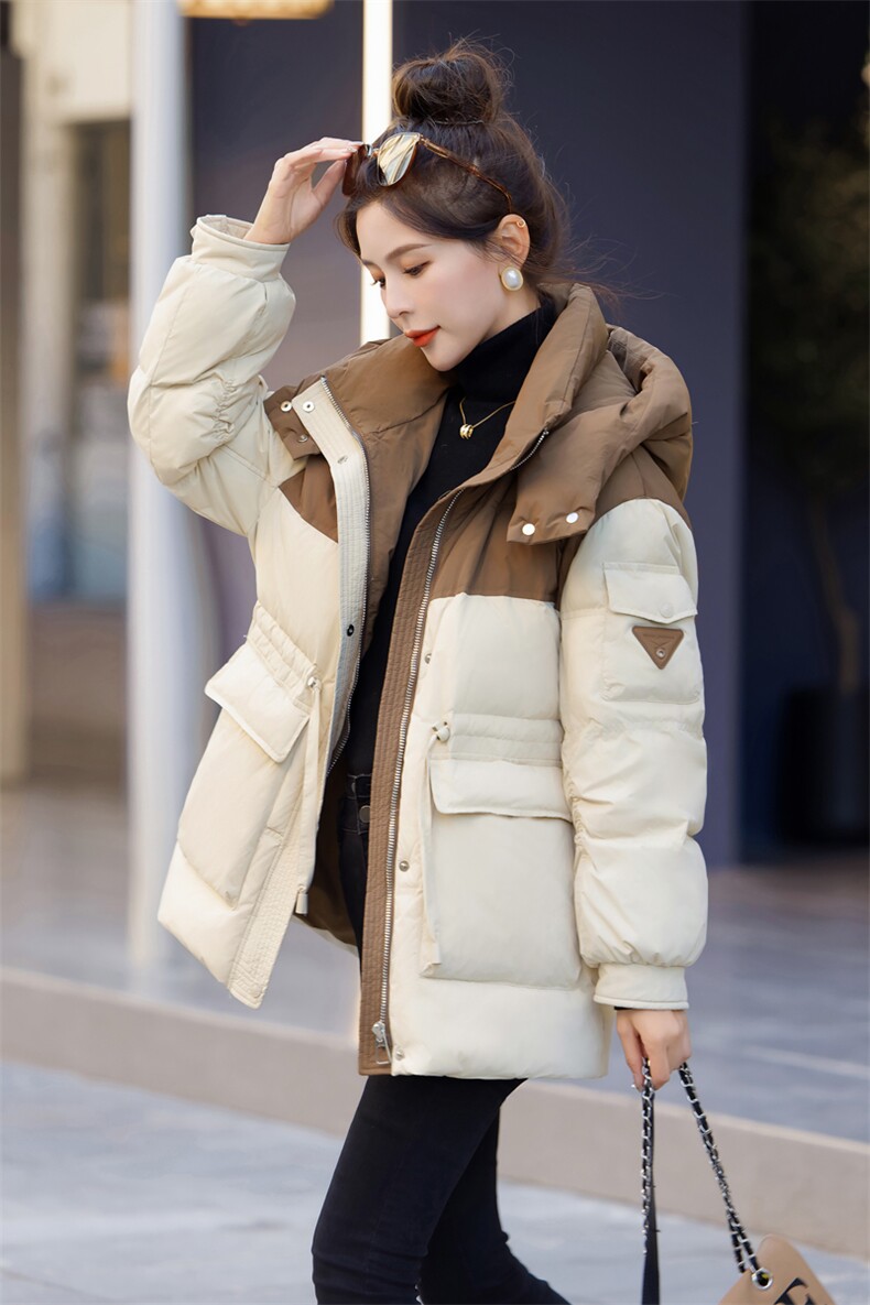 【bao款现货】2024新款冬装撞色拼接三角标羽绒服90白鸭绒,女装羽绒服,雅静靓衣