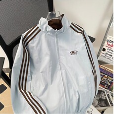 蓝色