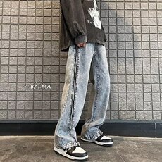浅白色