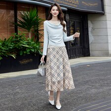 现货2026年春季女新款通用时尚气质优雅针织上衣格子连衣裙两件套，女装套装/套裙，奋斗女王