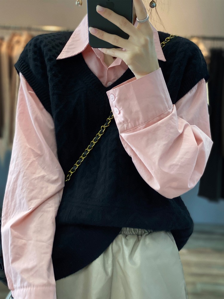 时尚气质V领显瘦马甲百搭秋装必备单品优雅简约设计,女装马甲,德聚羊绒