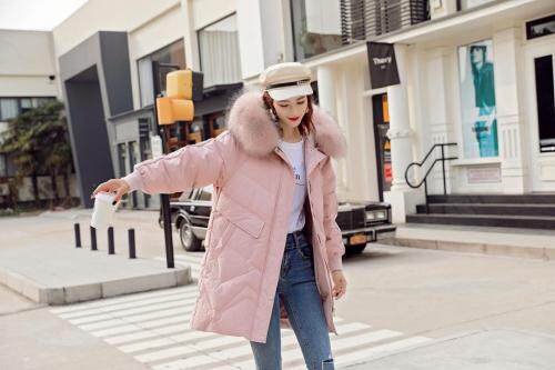 时尚羽绒服，女装羽绒服，变格