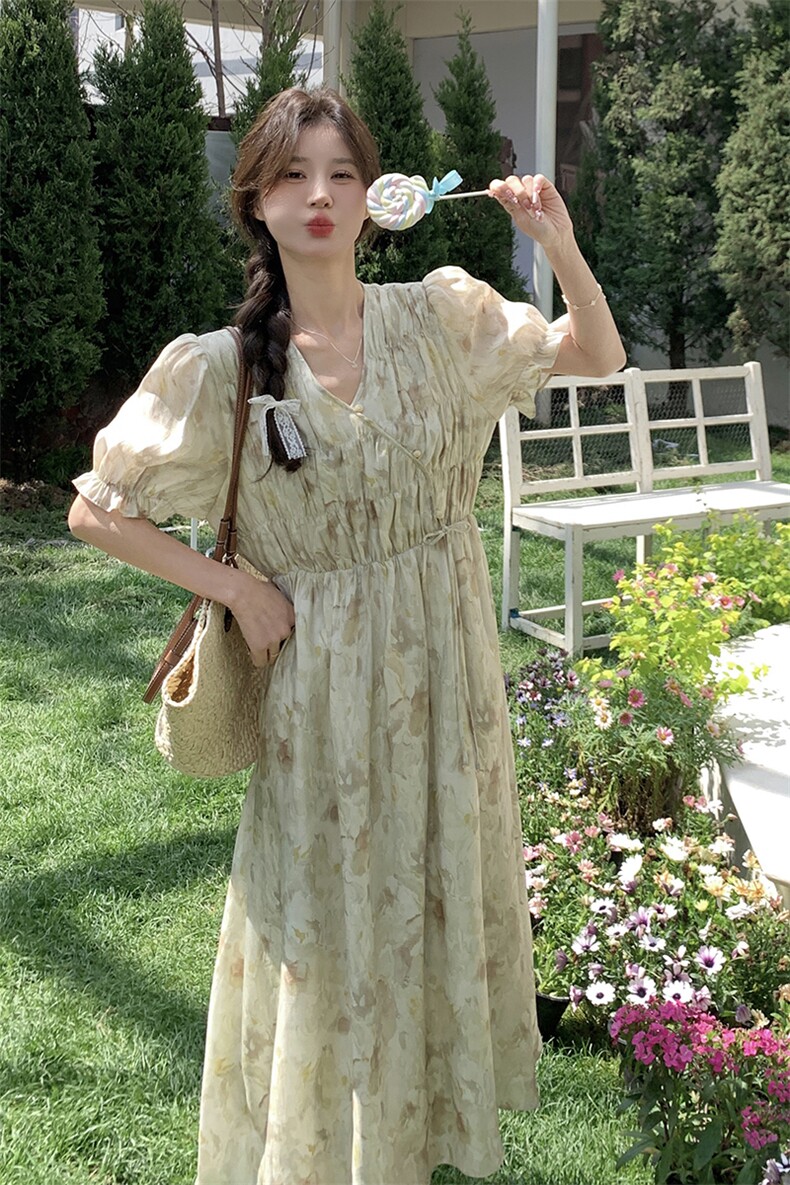 法式甜美碎花收腰连衣裙女2025夏季新款超好看小清新时尚显瘦长裙,女装连衣裙,2C053