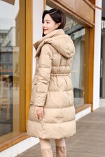 冬季新款羽绒服，女装羽绒服，千娜利