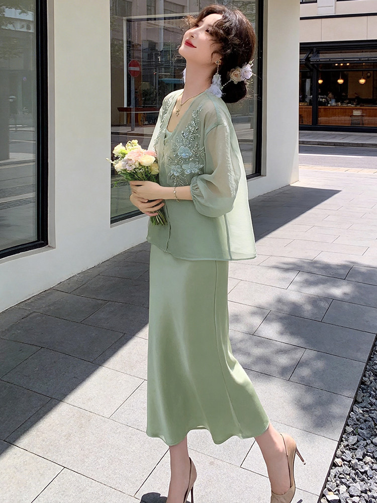 芷墨春季新中式气质设计感重工两件套装日常通勤百搭显瘦上衣套装,女装套装/套裙,芷墨服饰