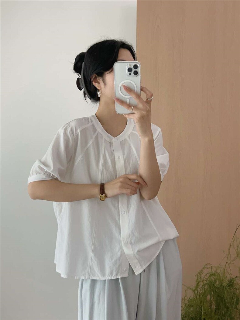 2025年夏季薄款宽松型休闲短款短袖女,女装衬衫,洛丽兰可
