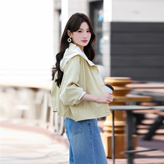 拼接撞色短款风衣女2026年秋季长袖连帽风衣女外套，女装短外套，鑫源服饰