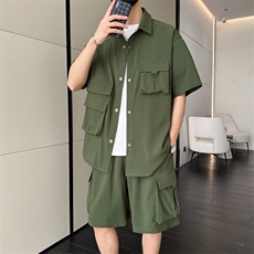 军绿色