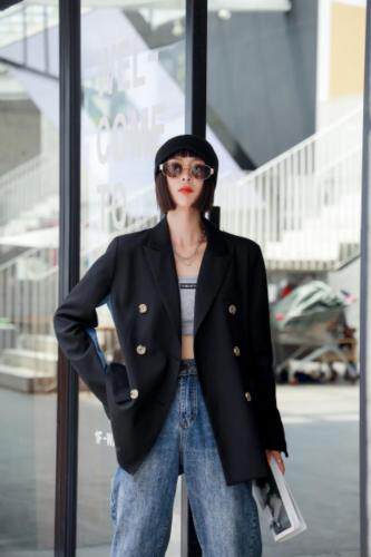 新款牛仔拼接西装，女装西装，C&B