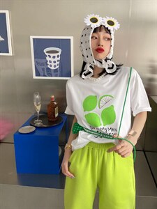 跑量体恤图片