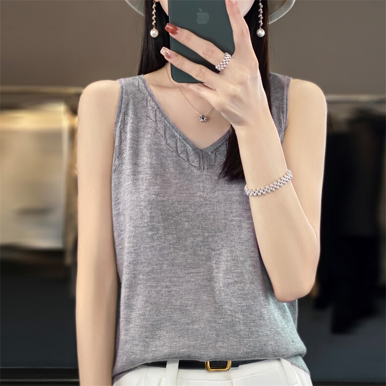 时尚V领镂空针织背心女夏季新款修身显瘦无袖打底衫内搭上衣,女装背心吊带,大美人高端店