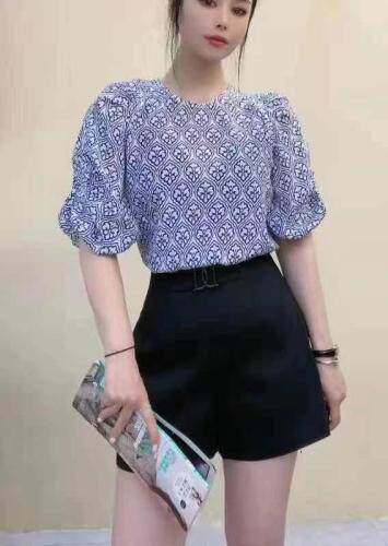 小丅，女装，亿茉尔