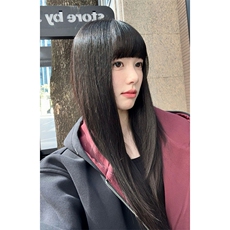 黑色