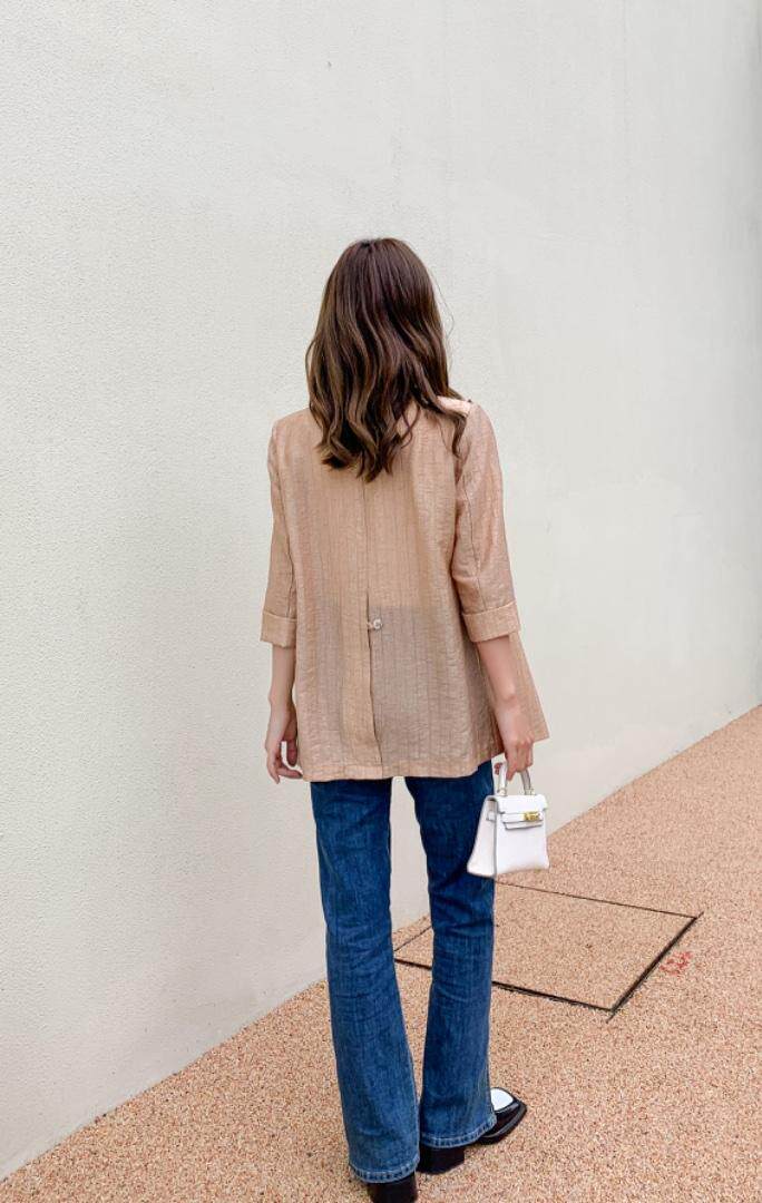 超薄外套。尺码MLXL，其它，烜霏