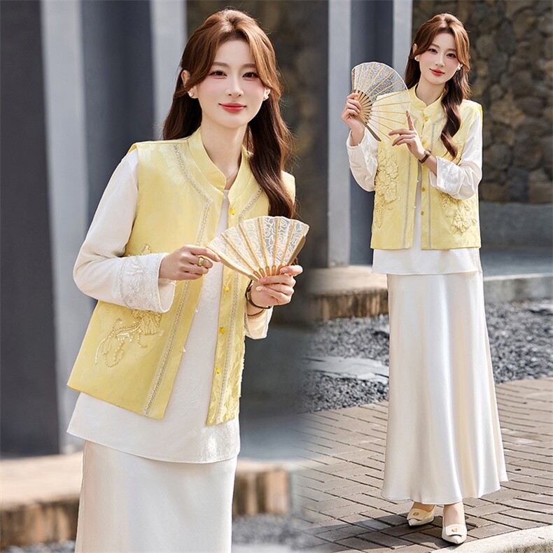 现货春装新款简约时尚重工艺钉珠减龄组合套装马甲半裙衫三件套，女装套装/套裙，韩美纤衣