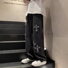 黑灰色