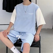 浅蓝色