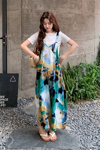 文艺风油画印花阔腿背带裤女2025夏季新款气质慵懒风休闲显瘦裤子图片