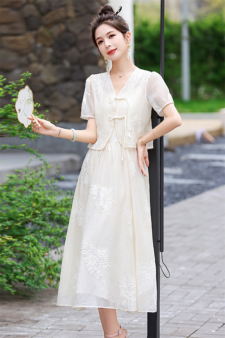 2026春夏季新中式气质个性领口上衣吊带裙提花时尚,女装连衣裙,尚洛菲